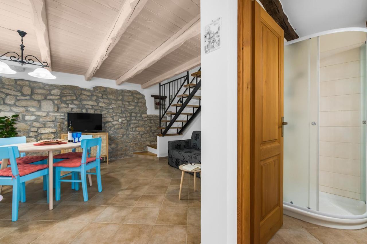 Picturesque Apartment San Rocco 1 Pićan Kültér fotó
