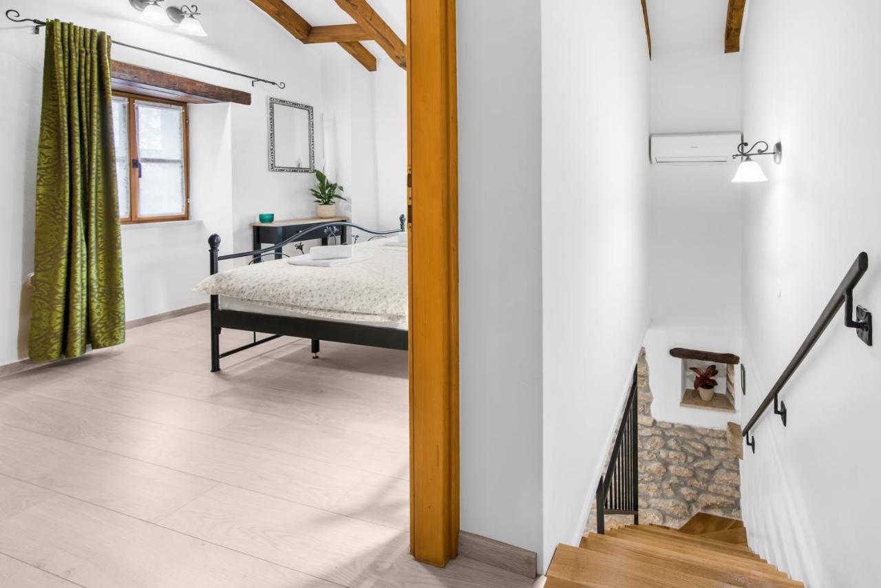Picturesque Apartment San Rocco 1 Pićan Kültér fotó